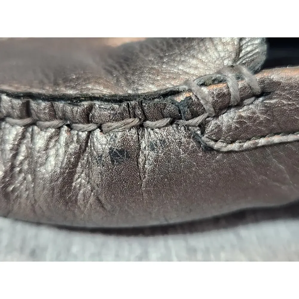 Coach Amber sz 5.5B matallic pewter pebbled leather driving loafer shoes comfort